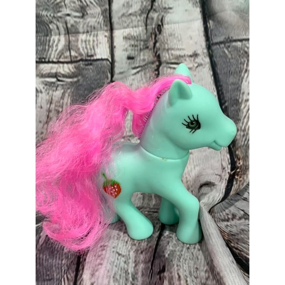 My Little Pony KO Strawberry Mint Pink Brush able Mane EUC CUTIE - Picture 2 of 3